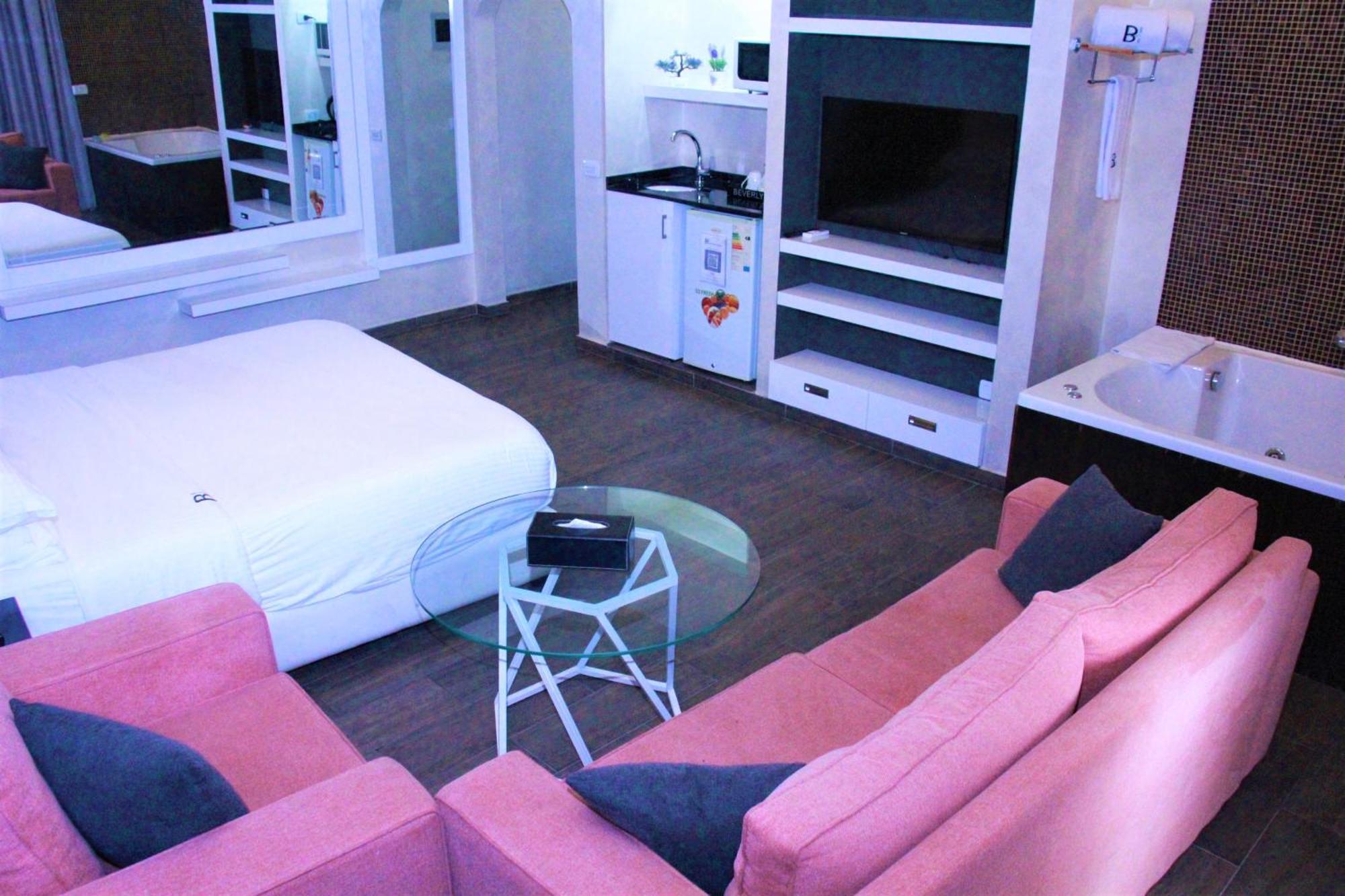 Beverly Hotel ביירות מראה חיצוני תמונה